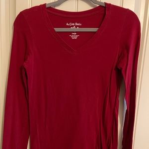 Active Basic size Large fits more like a Medium long sleeve Red T.